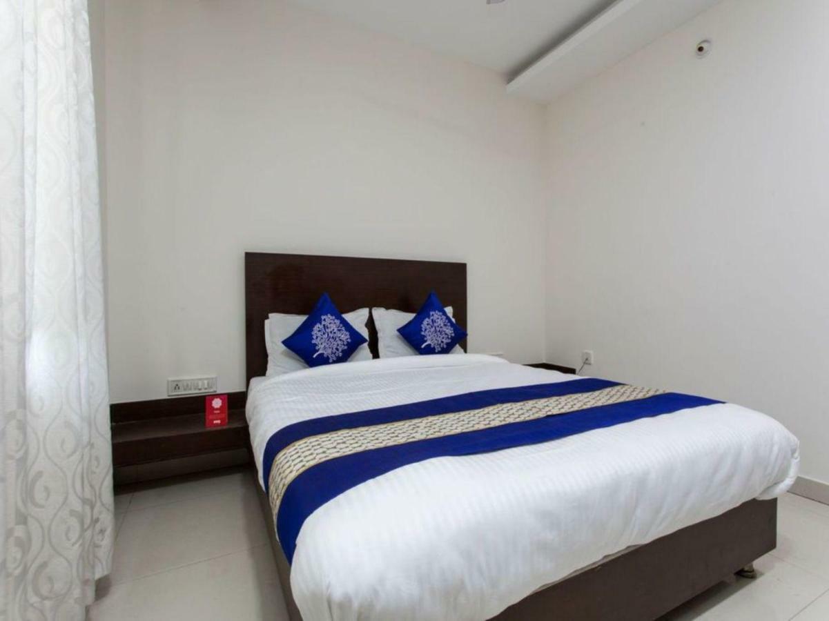 Hotel Maheshwari Avenue Ujjain Extérieur photo